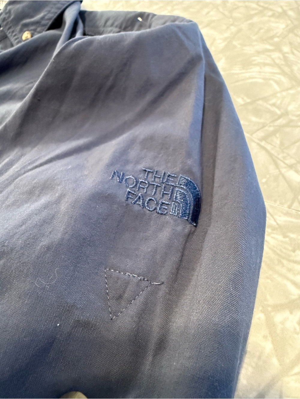 The North Face Men's Navy Lightweight Shirt Jacket - Picture 3 of 4